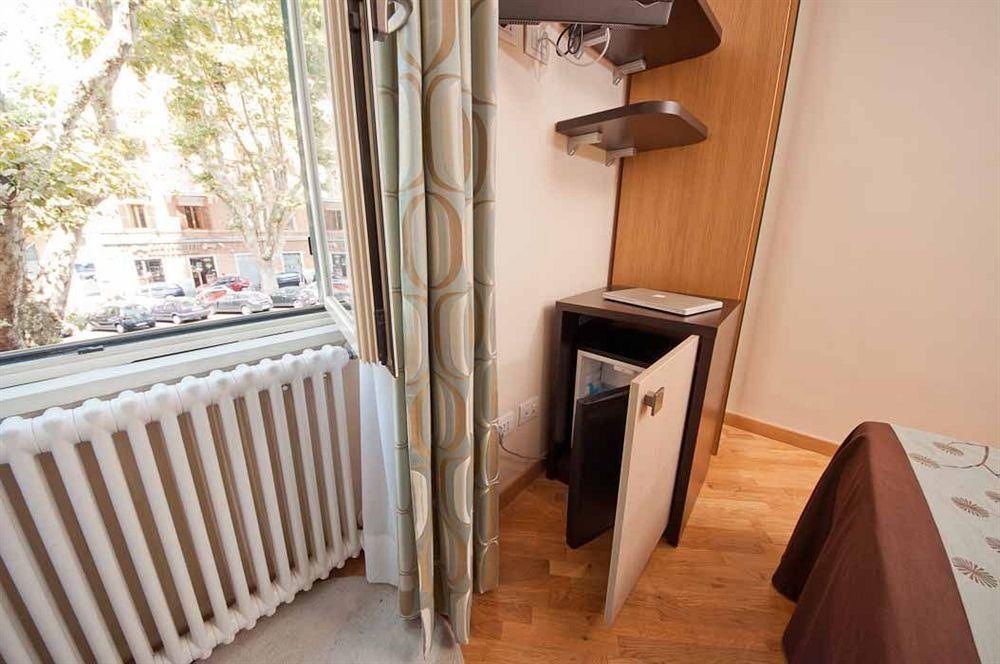 Zero6 Guest House Rome Bagian luar foto
